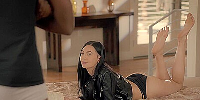 Marley Brinx, Jason Brown Sexy Model Loves Big Black Dick / 9.7.2016