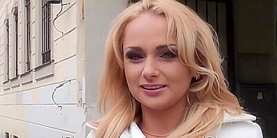 Ivana Sugar - Xxxx - Sofa + 3 Boys