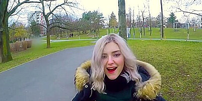 Adam Ocelot And I Gave A Fan Blowjob In Public