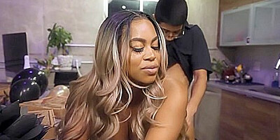 Humpy New Year / 31.12.2021 With Breyana Moore And Diego Perez