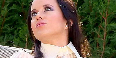 Fully Clothed Hot Sex Is What Friends Are For With Gioia Biel And Cindy Dollar