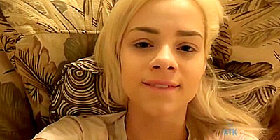 In Shes About To Leave But Lets You Cum On Her One Last Time With Elsa Jean
