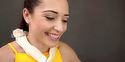 Bo Tingley, Alina Lopez And Avi Love In Bird Boxxx Challenge