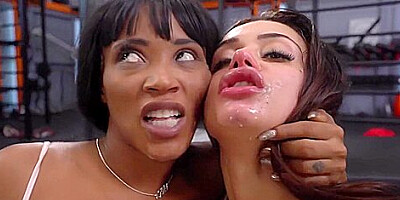 Martina Na Buceta E Amiga Na Dp