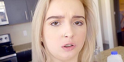 Family Breakfast - Lexi Lore