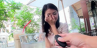 Yammy Asian Nymph Mami Sugiyama Masturbates In The Car