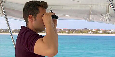 Vanna & Hotwife Eve Have Crazy Outdoor Threesome