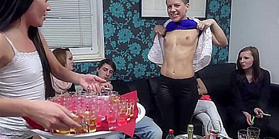 Czech Swingers, Home Party