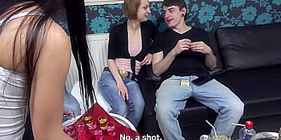 Czech Swingers, Home Party