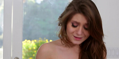 JoJo Kiss & Iris Rose are tasting those wet pussies 69 style