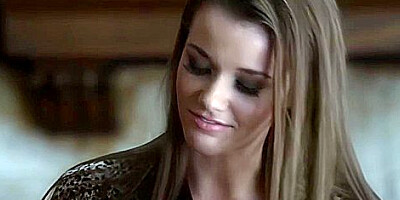 Raven Alexis - Body Heat - Scene 2