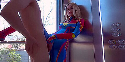 Avengers; Captain Marvel Fucks With Man Siasiberia