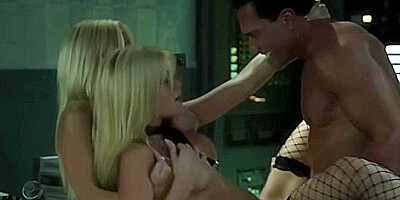 Jesse Jane And Riley Steele In Fly Girls - Scene 6