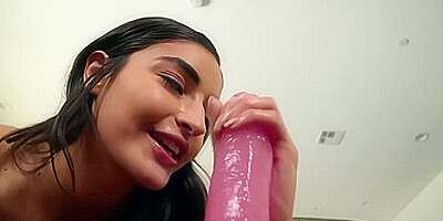 Ariella Ferrera, Emily Willis The Babysitters Anal Initiation / 25.7.2019