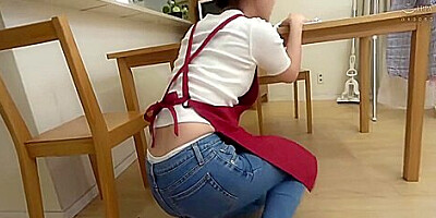 [dvdms-728] Light Skin Big Ass Housewife For A Quickie! Married Woman Lusts For A Big Dick And Decides To Go For It The Next Day To Satisfy Her Need For Non-stop Creampie Fucking 8. Yui Hatano Scene 2 - Teaser Video