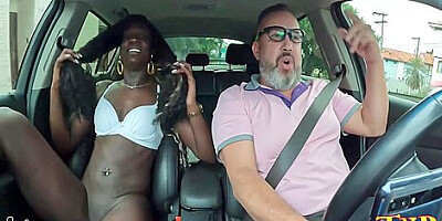 Ex Cantora Do Programa Raul Gil Fica Nua Na Carona - Fernanda Chocolatte 32 Min