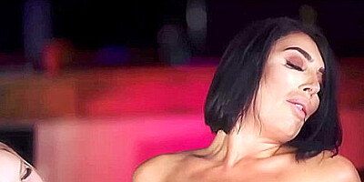 Ava Koxxx, Fucked In The Club