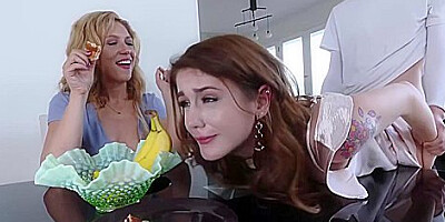 Rosalyn Sphinx In The Sex Crazed Stepkids