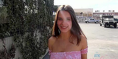 Lana Rhoades In You Cant Wait To Get In Her Pants