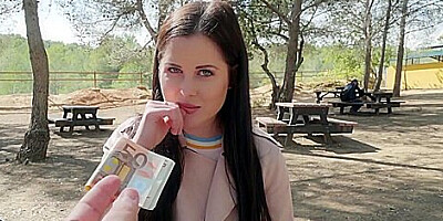 Cassie Right In Brunette Babe’s Public Fuck With Tristan Seagal