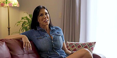 Reagan Foxx, Ashley Aleigh - Step mother Dearest