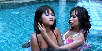Rich Thailand amateurs having lots of fun with adult toys