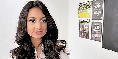 Scandalous Sex Notes With Eliza Ibarra