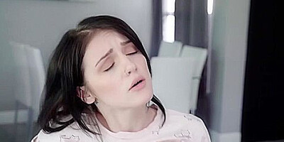 Her Strange Addiction Uncontrollable Orgasms - S2:e6 With Rosalyn Sphinx