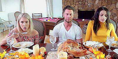 Avi Love And Paisley Bennett - Thanksgiving Is For Creampies