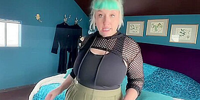 Chubby Pawg Takes Huge Dildo In Her Ass
