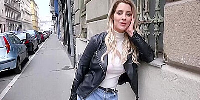 Leggy Brit With Big Tits Loves Big Cock With Sienna Day