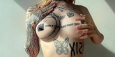 Tattooed teen 18+ Tenderly Masturbate In The Sunlight