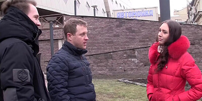 Amateur milf paid for sex in a public place