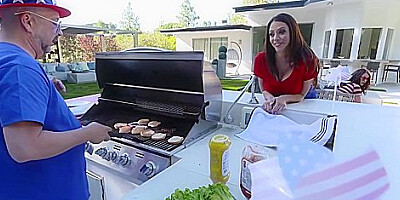 Family Fourth Of July With Brad Knight, Jennifer Jacobs And James Bartholet