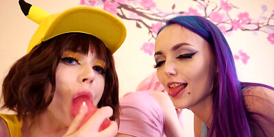 Cosplay lesbian hotties train anal hole of their girlfriend