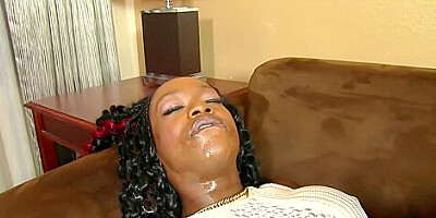 Vickie Star, Chris Cardio And Vickie Starxxx In Couch Fucking With