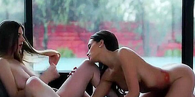 Lesbian Fucks Her Best Friend - Stella Cox