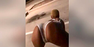 Snap Chat - Twerk Sumn