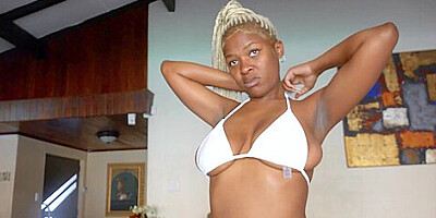 Nigerian Slut Fucked Deep In Wet Pussy