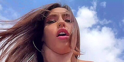 Jmac - Pawg Kelsi Monroe Gets Fucked In The Pool By Bi