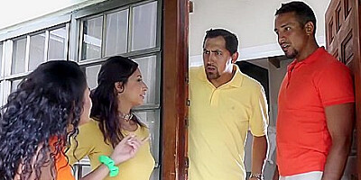 Jade Jantzen And Vienna Black In Crafty Stepdaughters Suck Their Stepdaddies For Cash