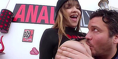 Honey Needs Her Butt Filled With Honey Hayes