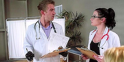 Medical Deviants With Veruca James And Aaliyah Love