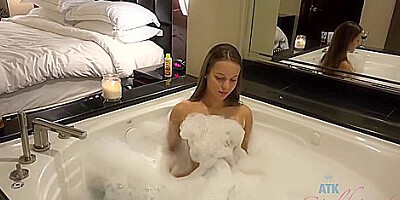 Liza Rowe - You Have Been Waiting Patiently To Go On A Vacation With Liza