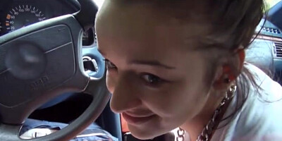 Stranded teen girl fucked inside the car