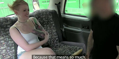 Damn sexy babe Kloe gets creampied