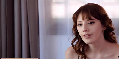 Tattooed guy throws a leg to the stepsister