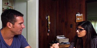 Mia Khalifa wants to take it deep by a pair of black men