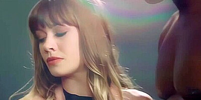 Ashley Lane And Naomi Swann - Photographer Demands True Ir Dedication! Ft. Naomi