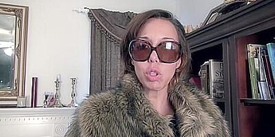 Sophie Moore Is Back From Tour And Having Fun With Sophie Moone